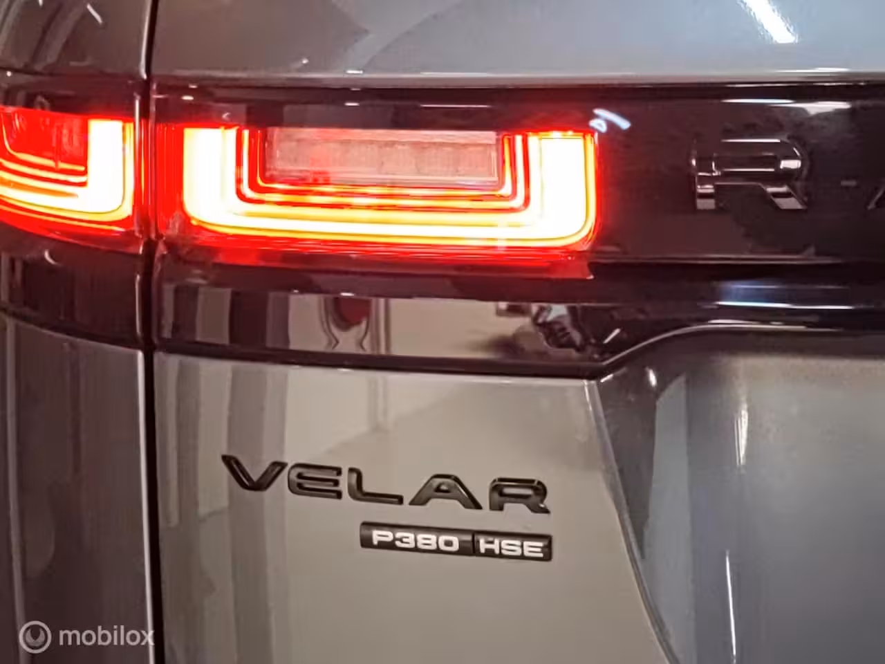Land Rover Range Rover Velar 3.0 V6 SC 380 PK AWD R-Dynamic HSE LUCHTVERING HEDAUP 360 CAMERA STOELVERW STOELKOELING VO