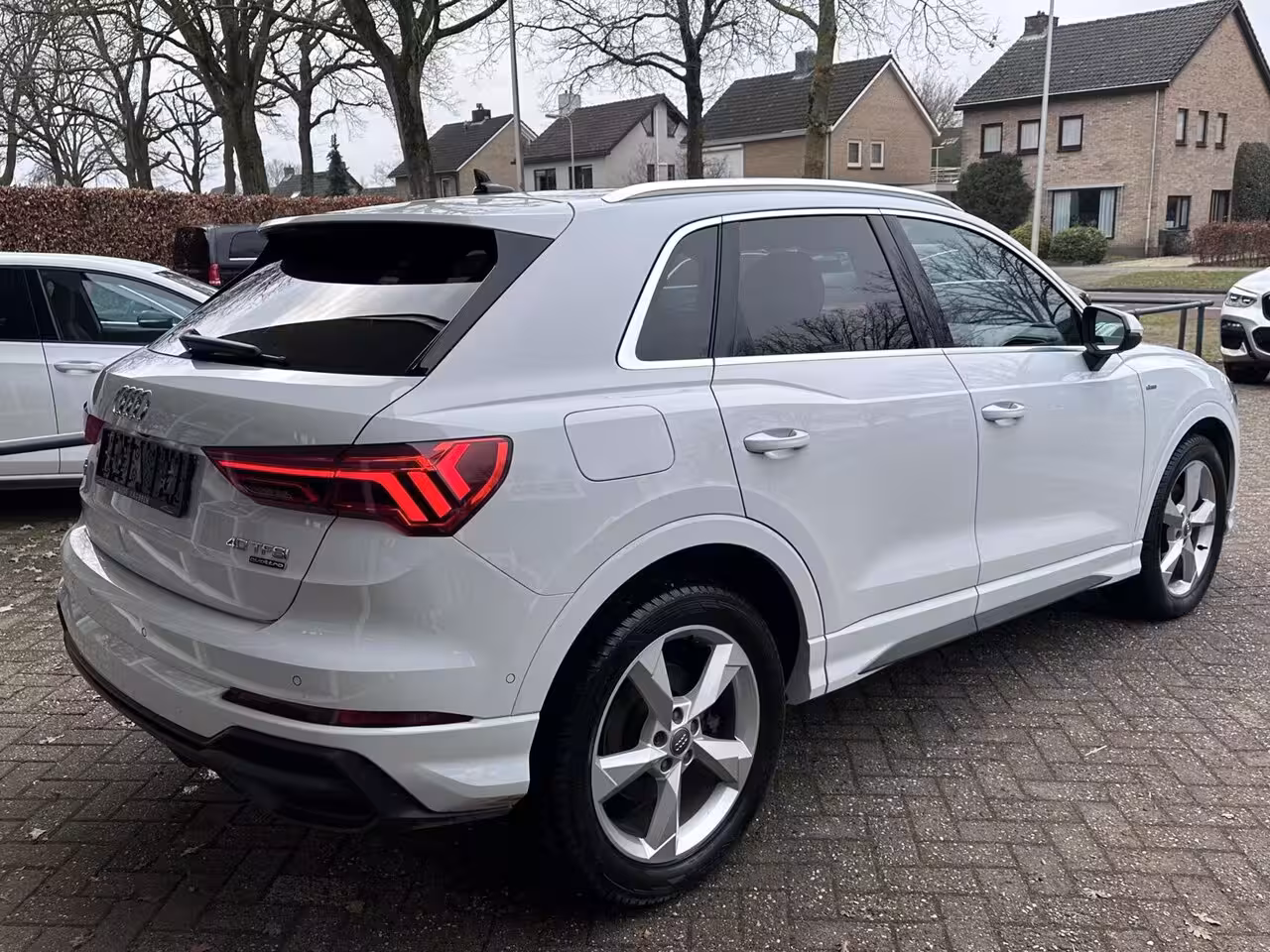 Audi Q3 40 TFSI quattro S-Line Led, Camera, Carplay, ACC, LM