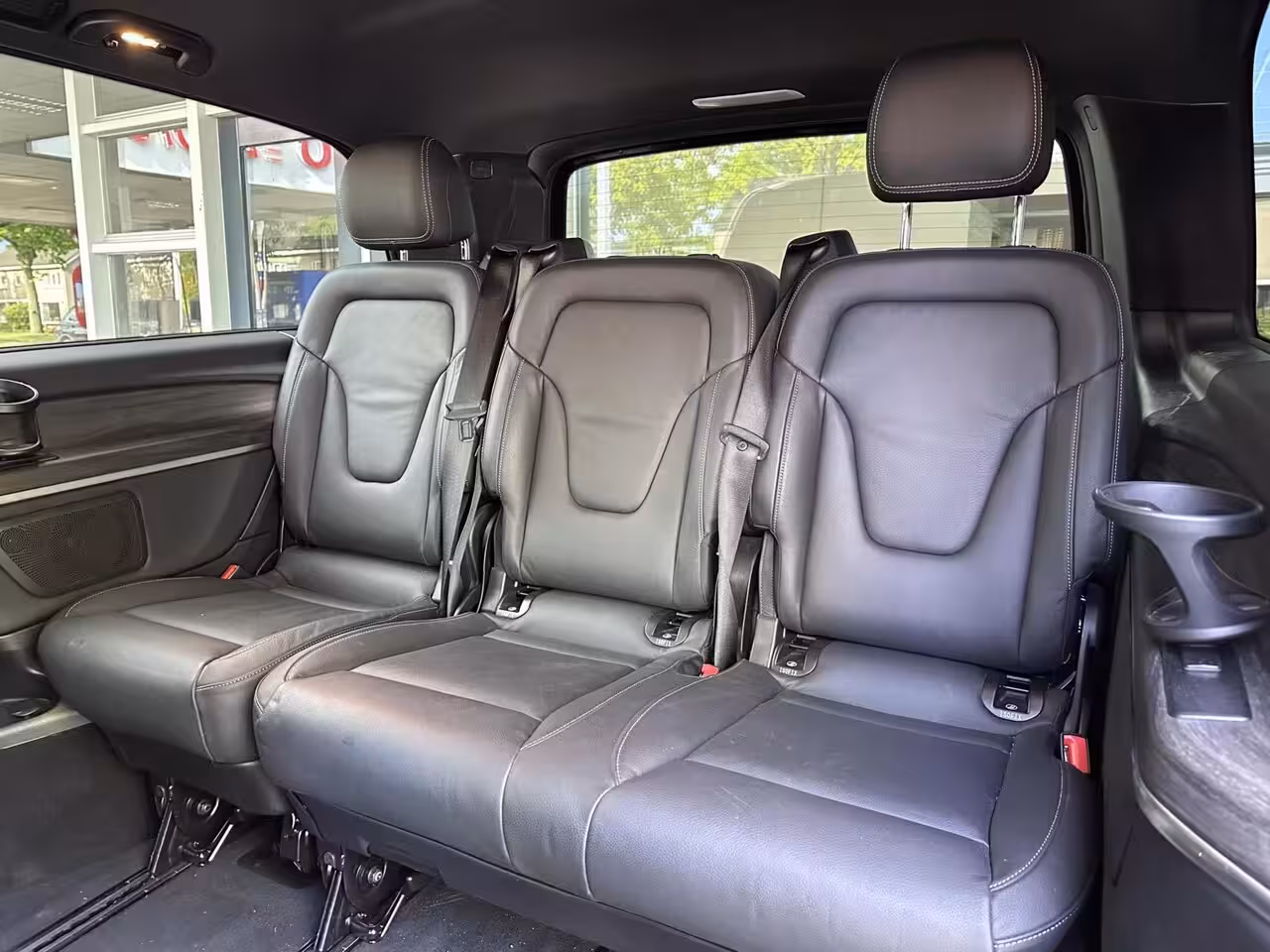 Mercedes-Benz V-klasse 300d Lang Avantgarde 7p. INCL. BPM Led, 360 Camera, Leer