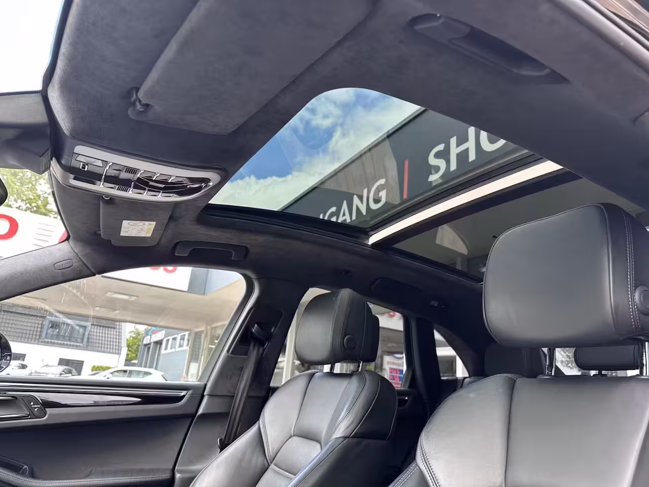 Porsche Macan 3.6 Turbo Xenon/Led, Pano, Alcantara hemel, Sport Chrono