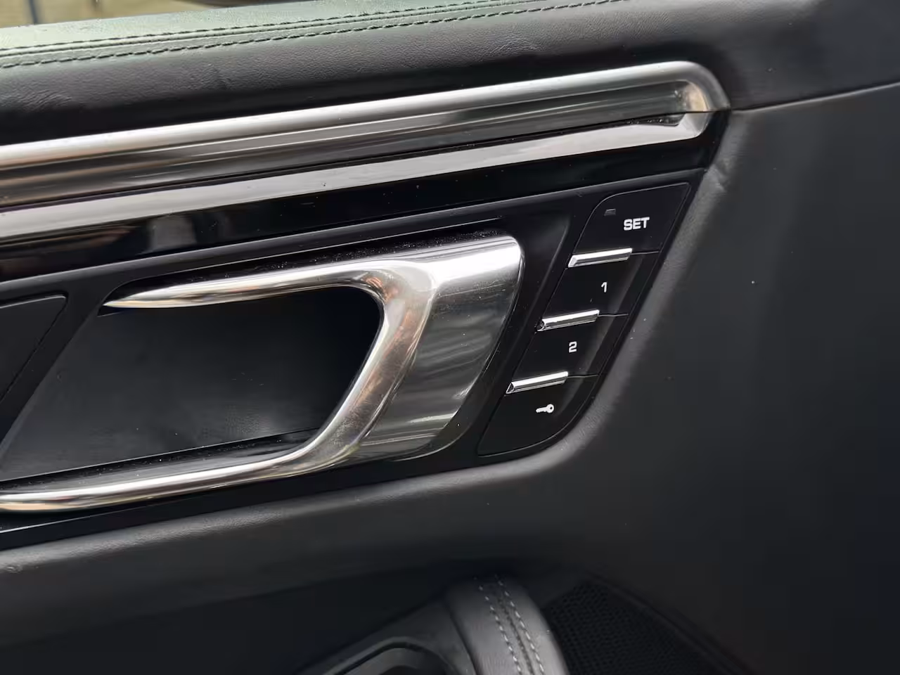 Porsche Macan 3.6 Turbo Xenon/Led, Pano, Alcantara hemel, Sport Chrono