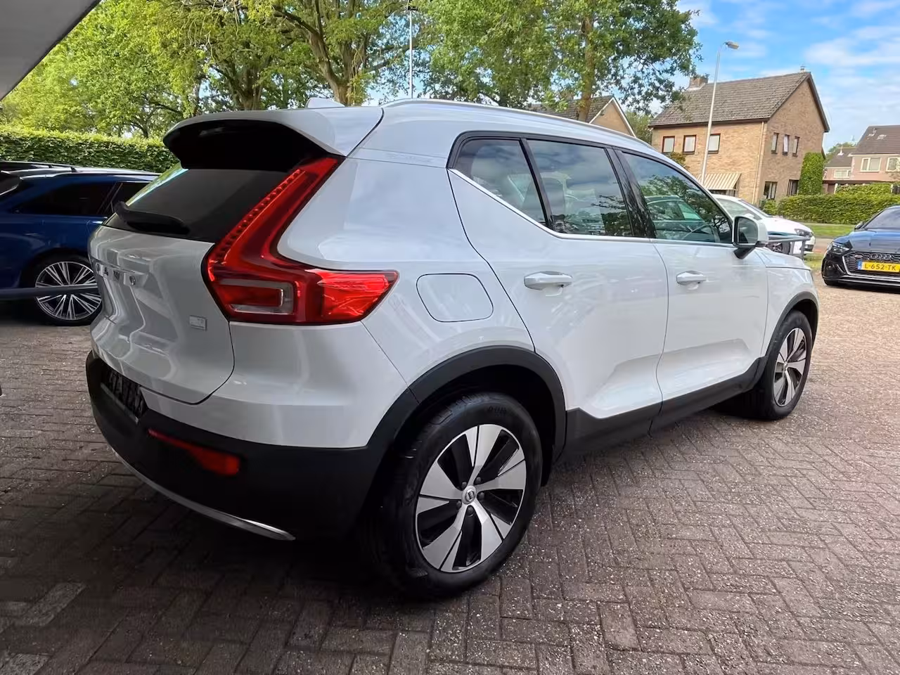 Volvo XC40 1.5 T5 Twin Engine Momentum Pro