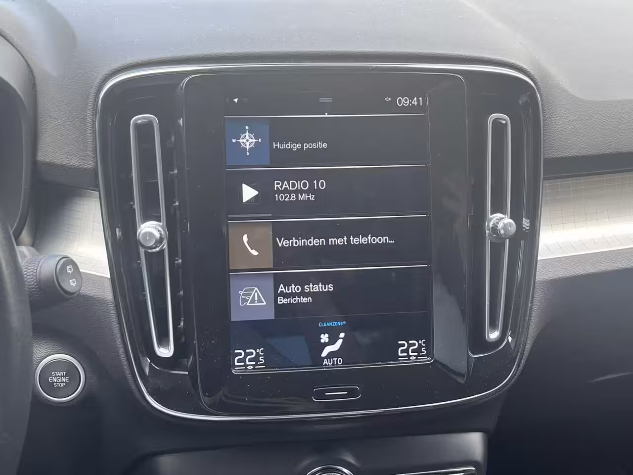 Volvo XC40 1.5 T5 Twin Engine Momentum Pro