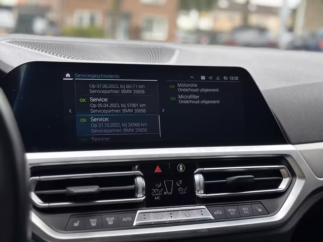 BMW 3-serie Touring 330e Laser Led, Head-Up, ACC, Trekhaak, Pdc, LM