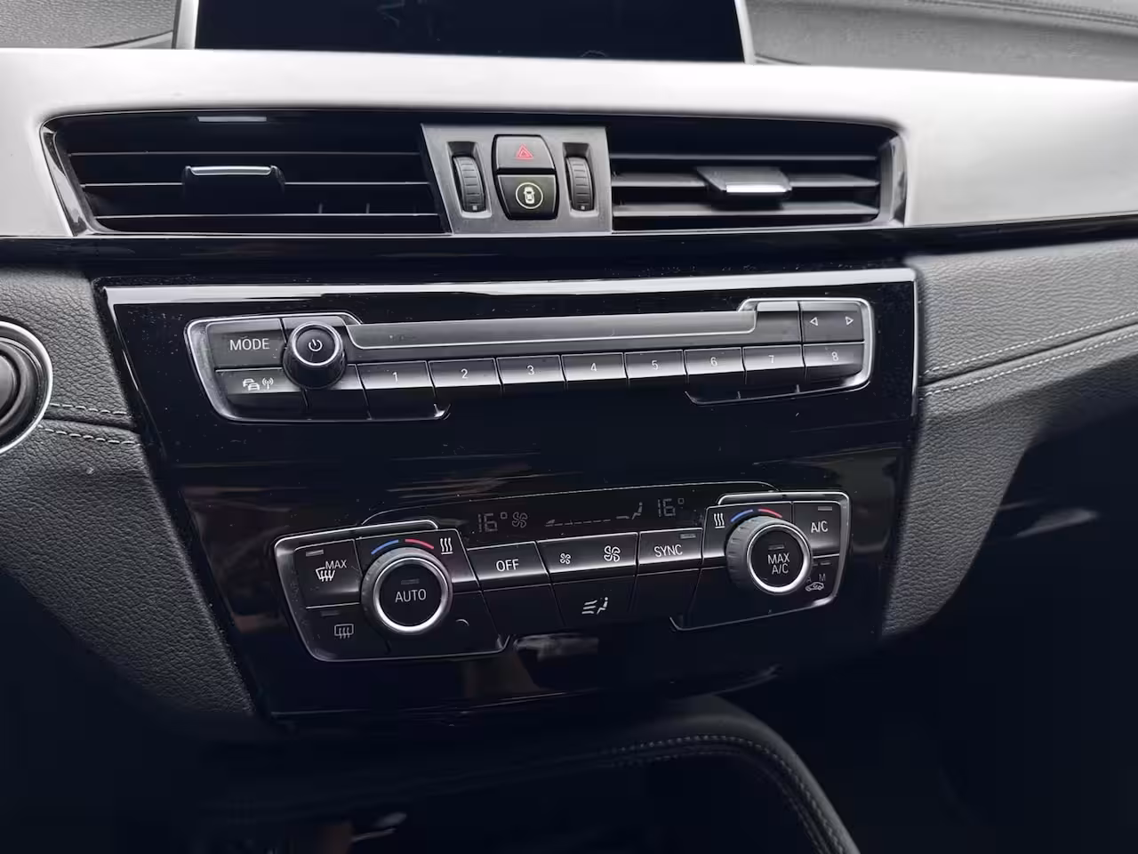 BMW X2 sDrive18i Led, Climat, Cruise, Navi, Pdc, LM