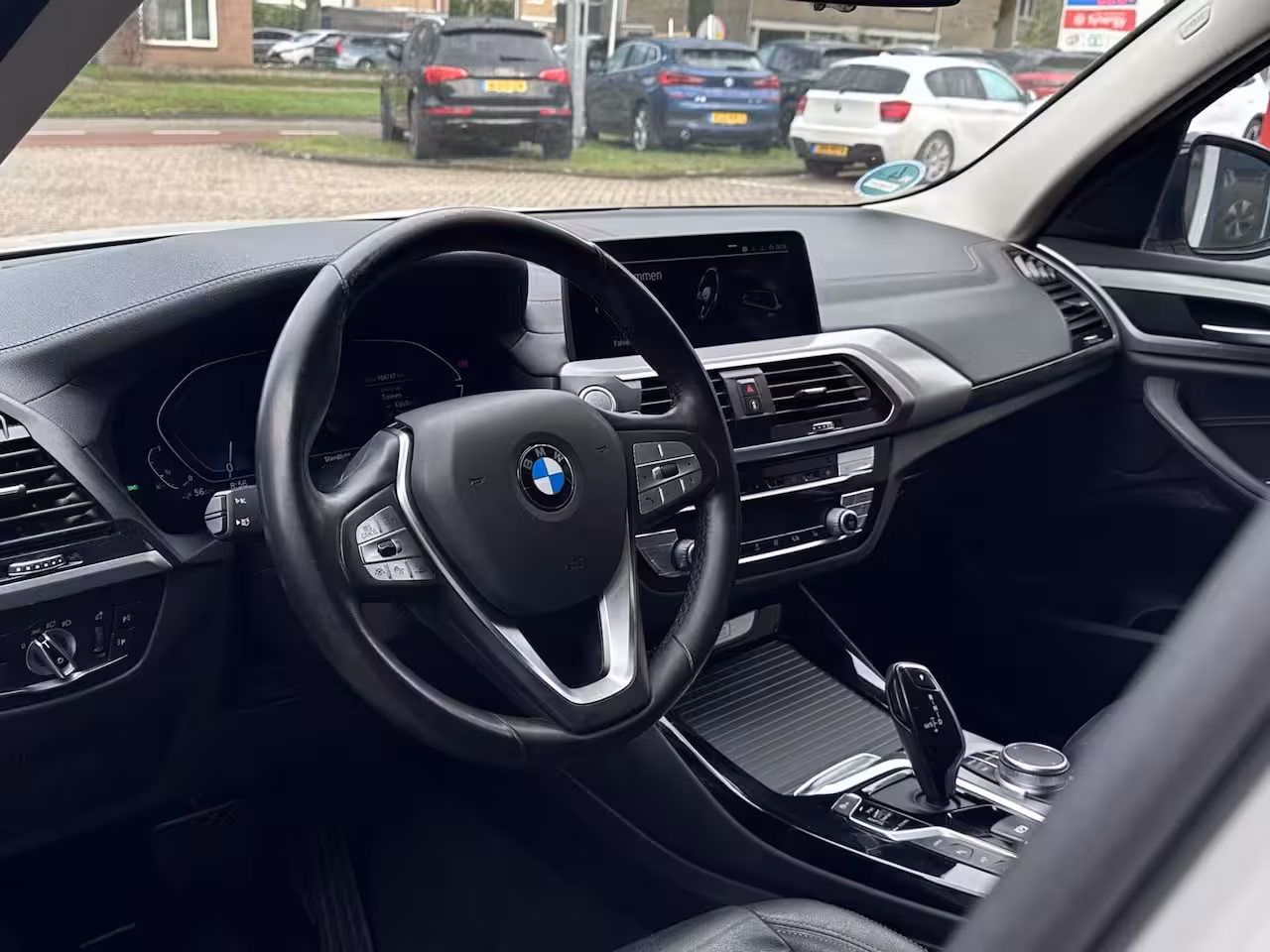 BMW X3 xDrive30e Luxury Line Led, 360 Camera, Head-Up, Leer