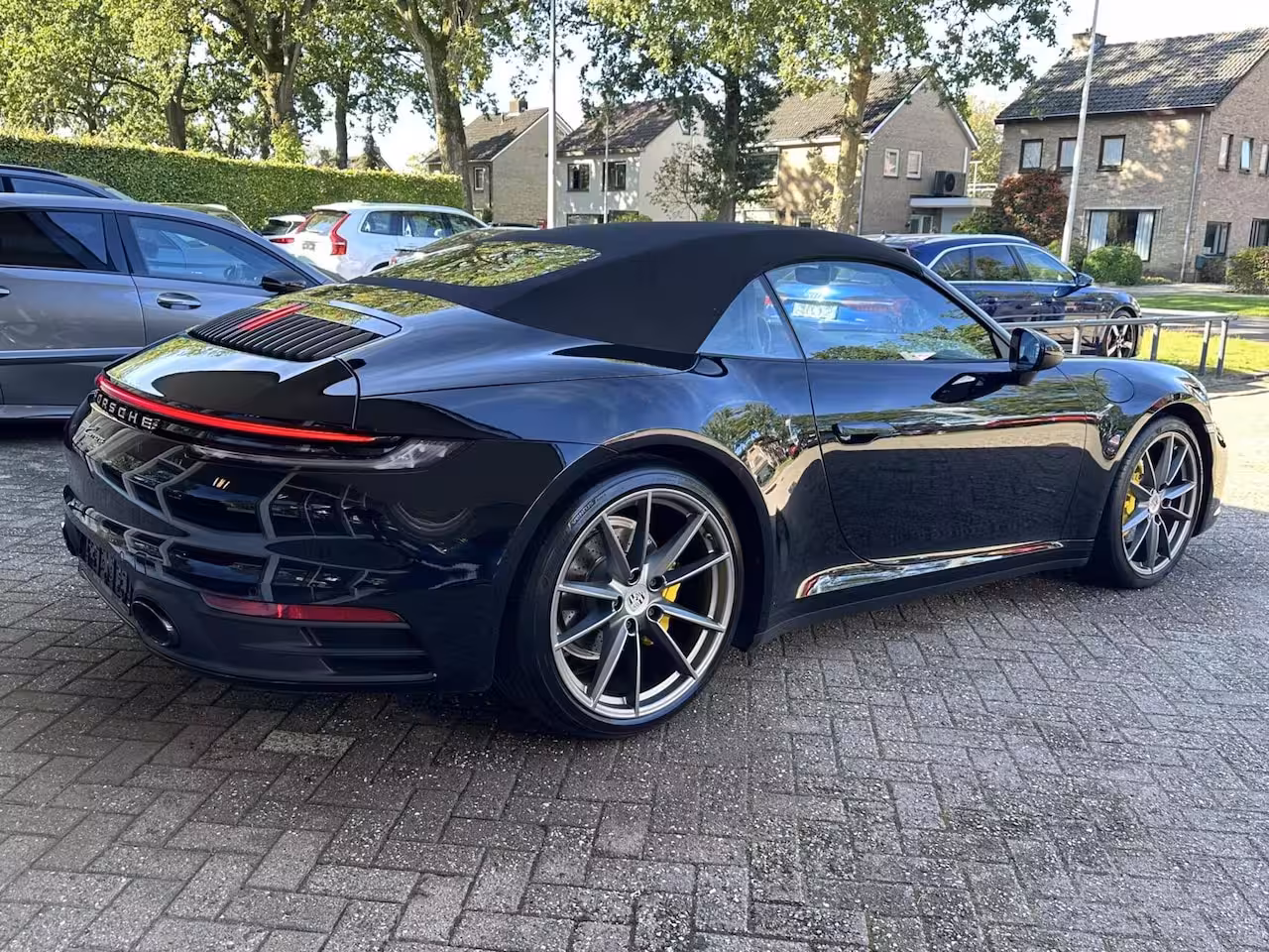 Porsche 911 Cabrio 992 3.0 Carrera Led, Sportuitlaat, ACC, Leer, Bose