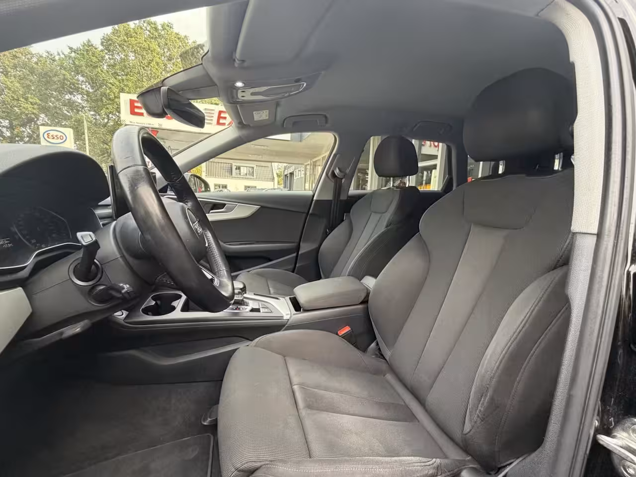 Audi A4 Avant 40 TFSI Launch edition Sport Trekhaak, Climat, LM