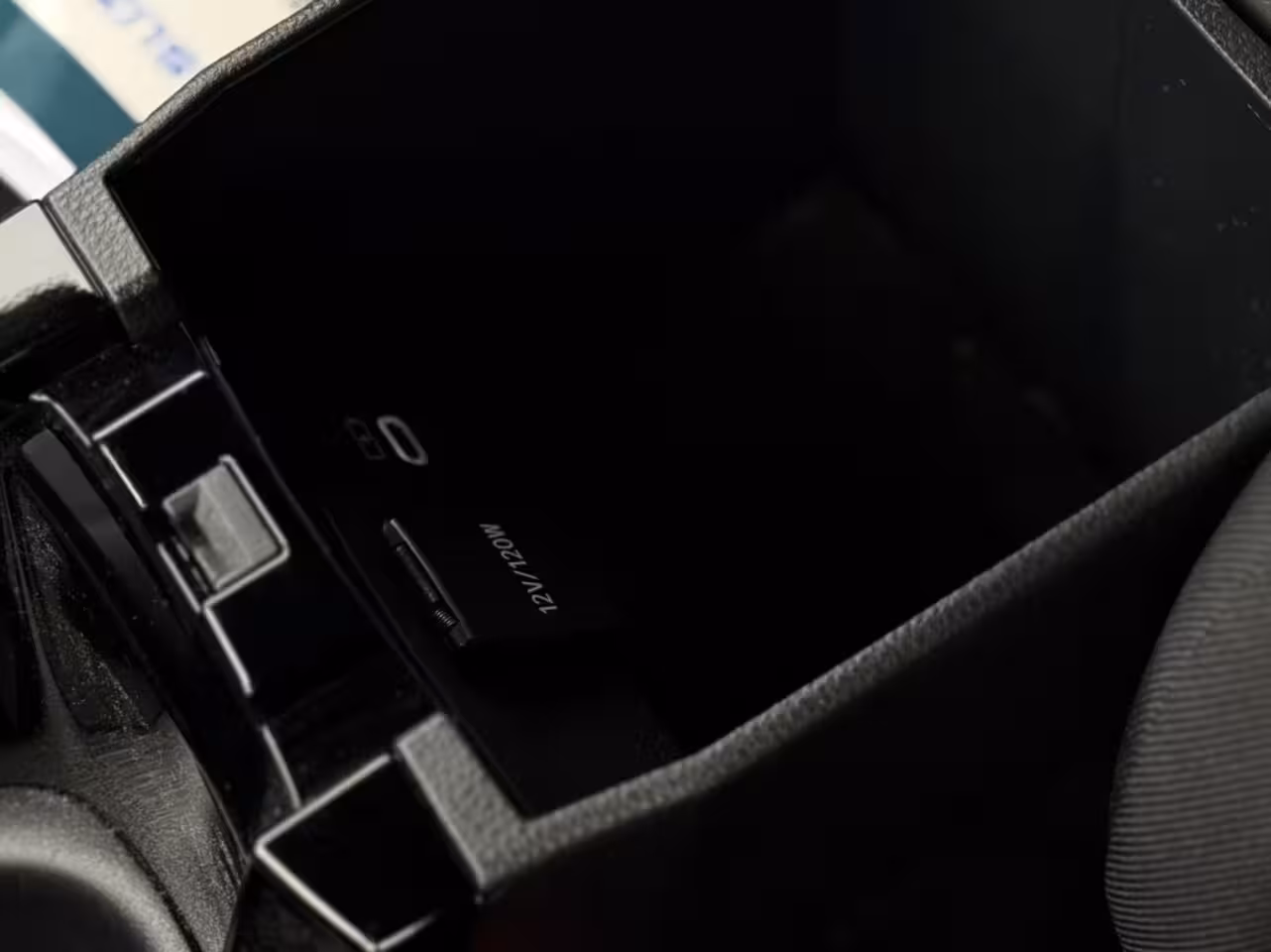 Suzuki Swace 1.8 HYBRID A/T SELECT