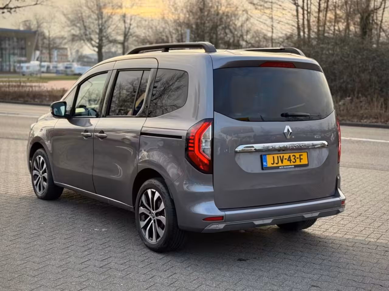 Renault Kangoo 1.3 TCE 130PK CAMERA CARPLAY
