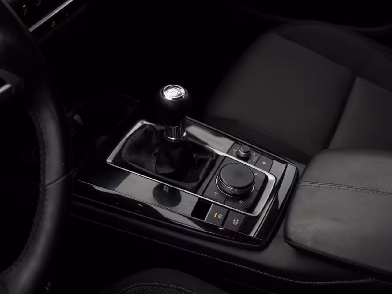 Mazda CX-30 2.0 e-skyactive-G M hybrid trekhaak head-up carplay navi