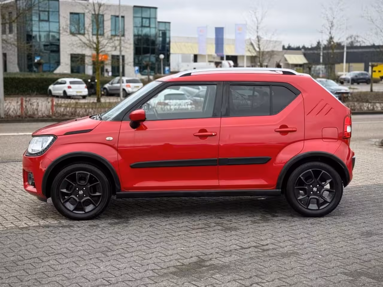Suzuki Ignis 1.2 SELECT A/T NL-AUTO CAMERA CARPLAY AIRCO garantie tot 2030