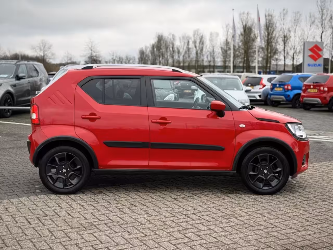 Suzuki Ignis 1.2 SELECT A/T NL-AUTO CAMERA CARPLAY AIRCO garantie tot 2030