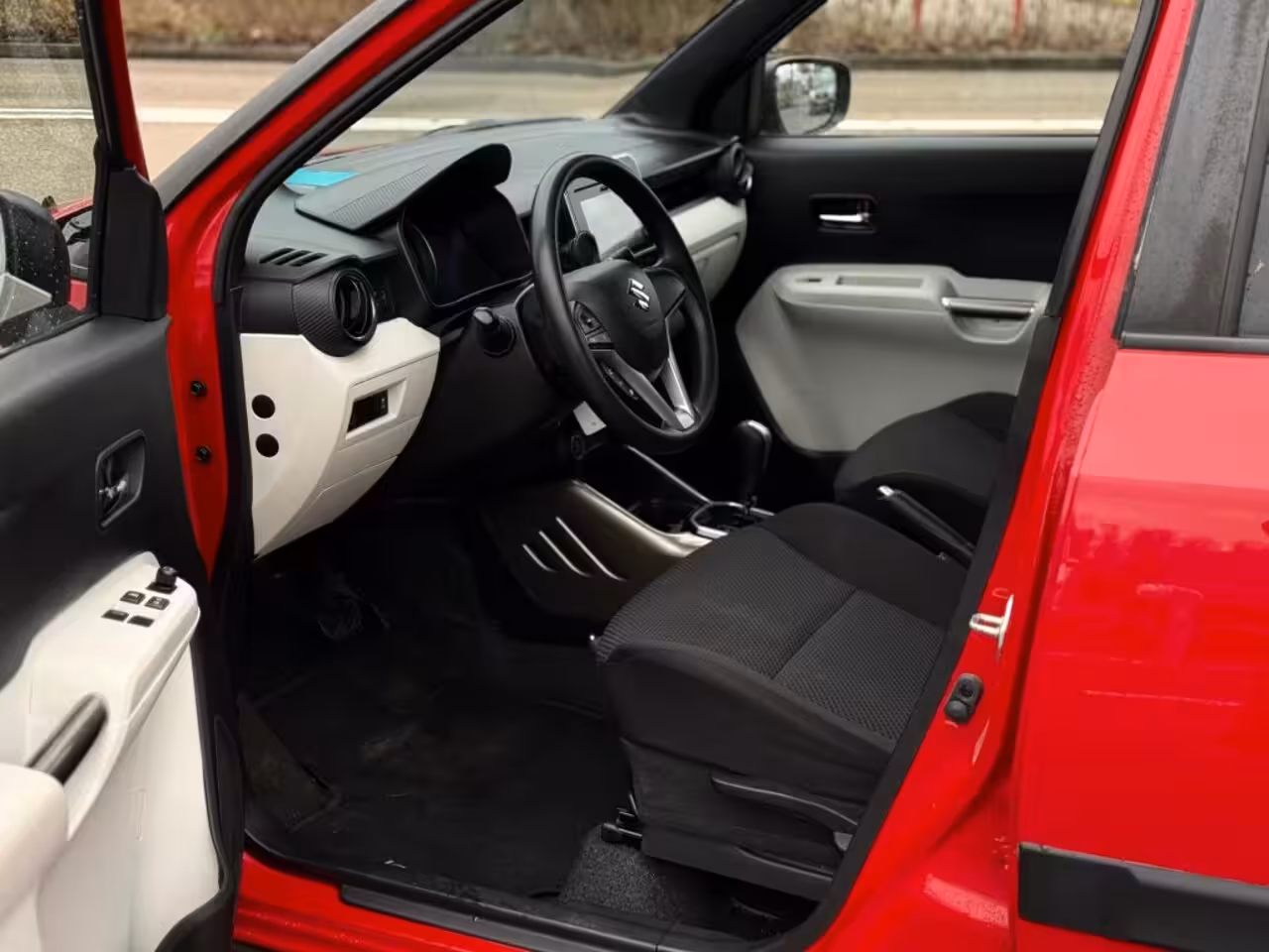 Suzuki Ignis 1.2 SELECT A/T NL-AUTO CAMERA CARPLAY AIRCO garantie tot 2030