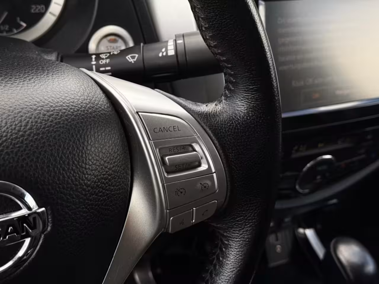 Nissan Navara 2.3 DCI 190PK A/T CAMERA CARPLAY TREKHAAK 3500KG