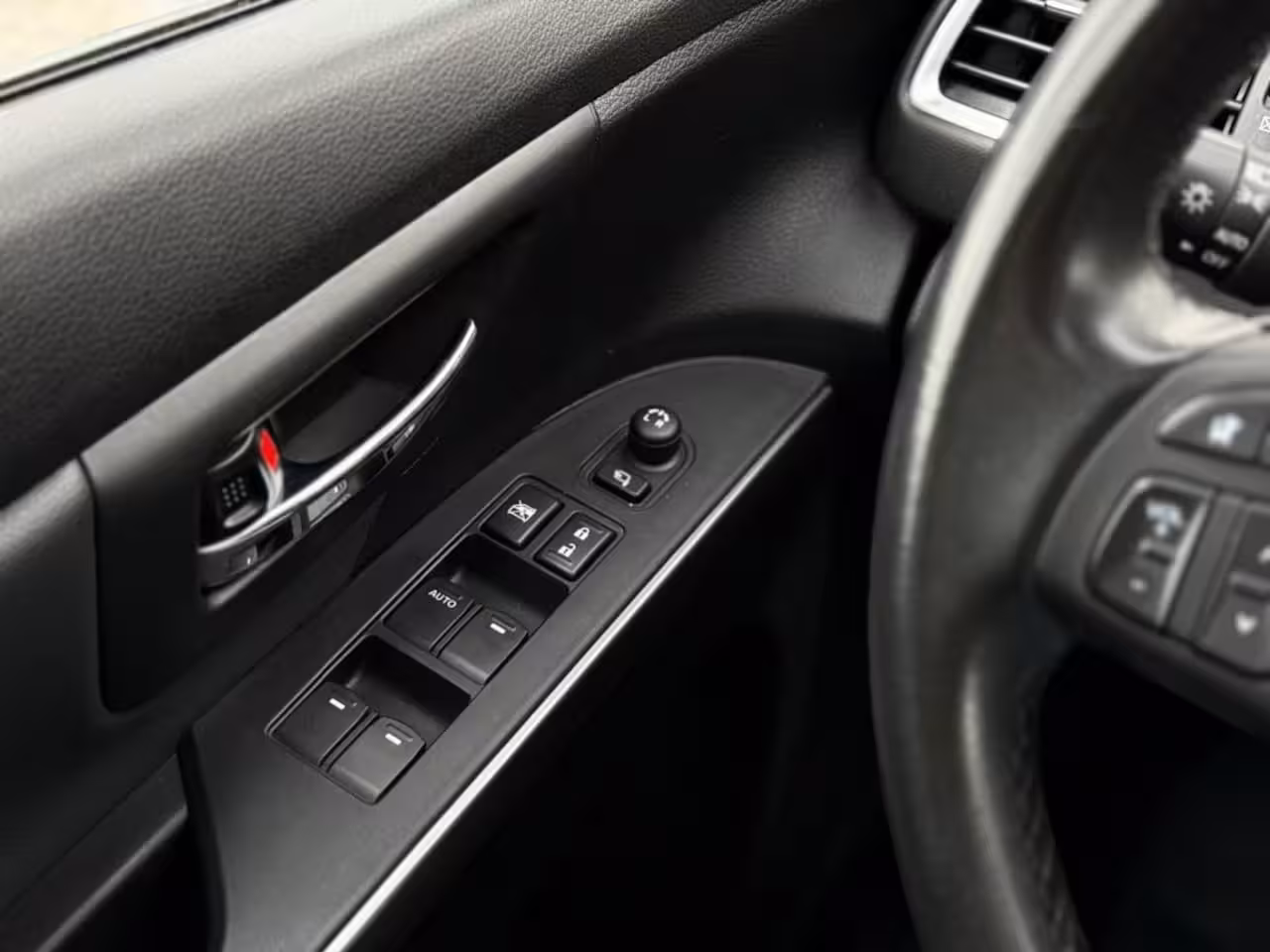 Suzuki S-Cross 1.5 HYBRID STYLE A/T PANO CARPLAY 360 CAMERA ADD. CRUISE