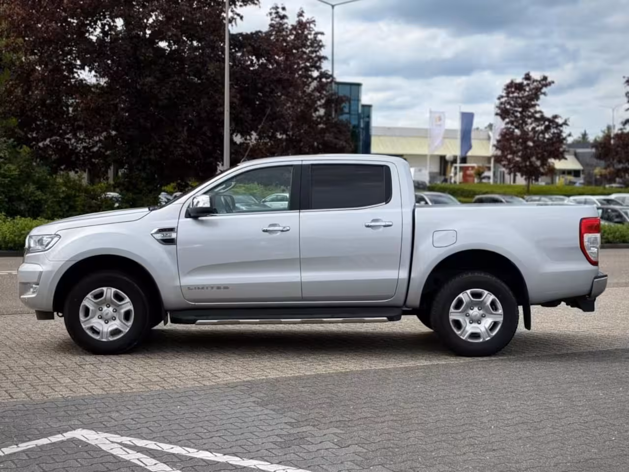 Ford Ranger 3.2 TDCI LIMITED AUTOMAAT LEER NAVI TREKHAAK 3500KG