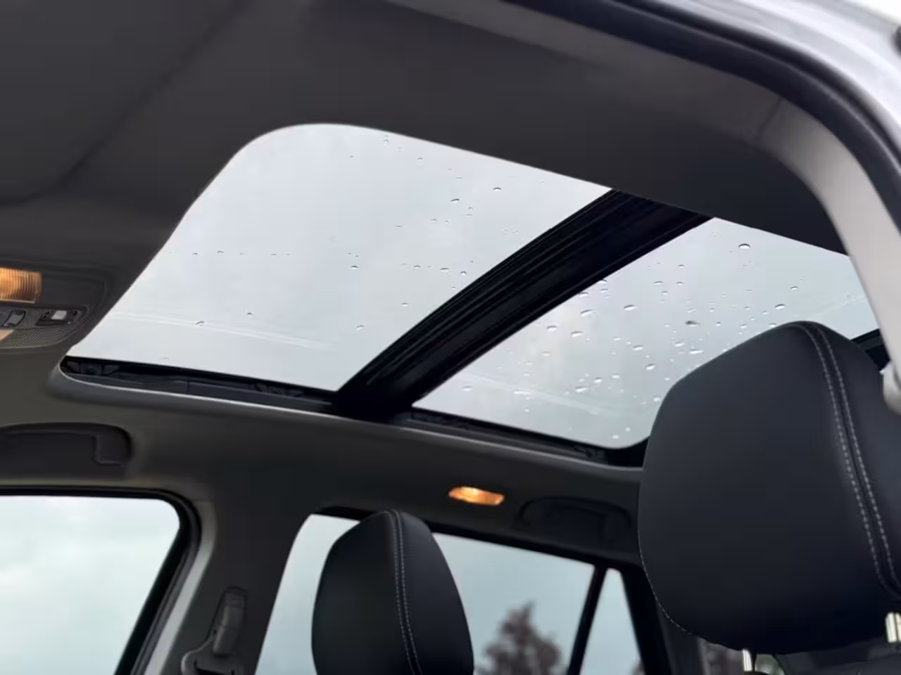 Suzuki S-Cross 1.5 HYBRID STYLE A/T PANO CARPLAY 360 CAMERA ADD. CRUISE