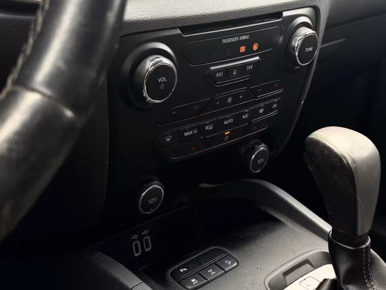 Ford Ranger 3.2 TDCI LIMITED AUTOMAAT LEER NAVI TREKHAAK 3500KG