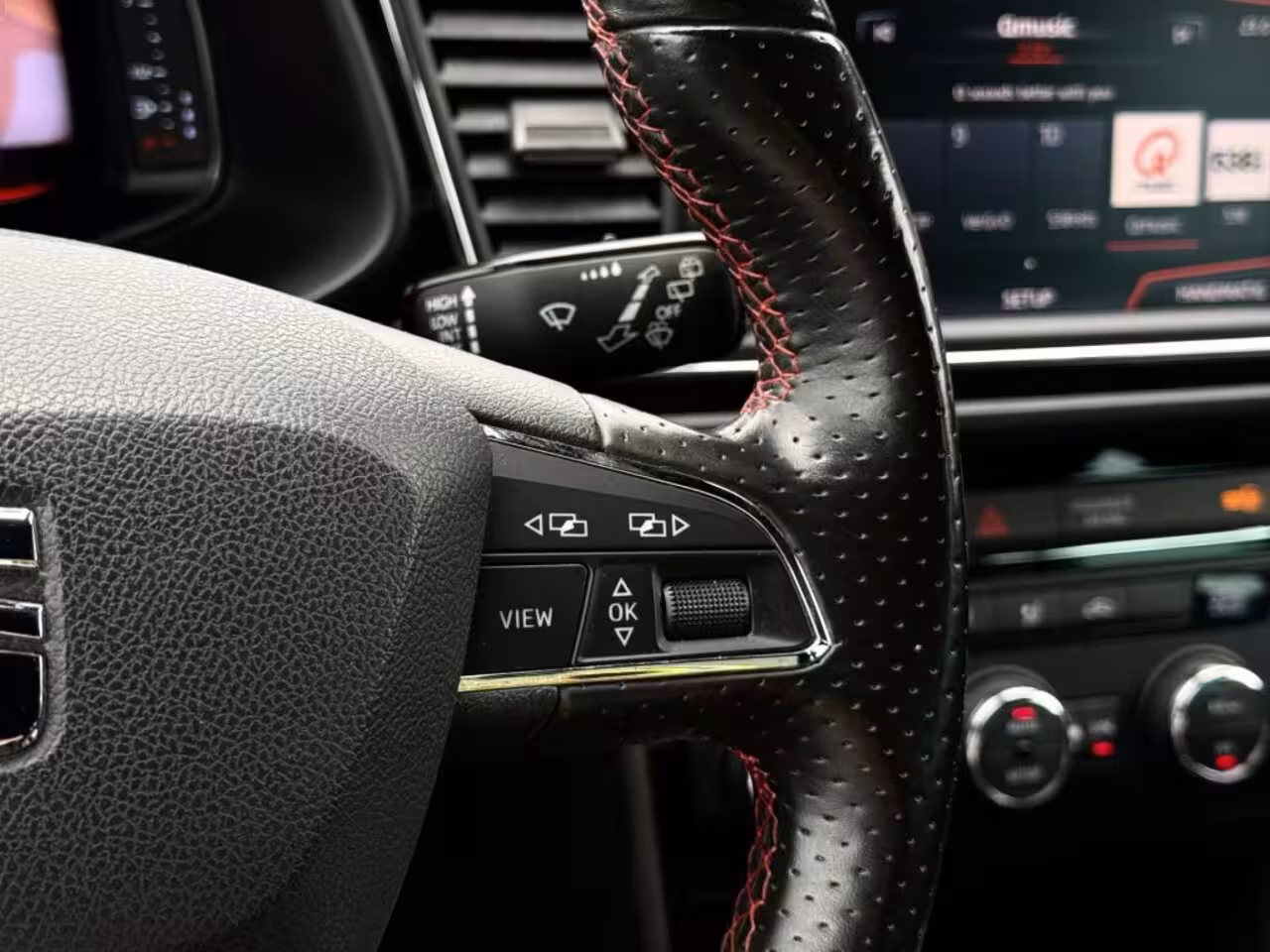 Seat Leon 1.5TSI FR VIRTUAL DASHBOARD KEYLESS CAMERA ADD.CRUISE TREKHAAK