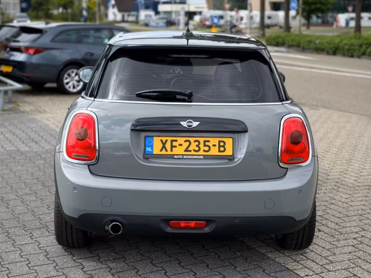 Mini Cooper 1.5 136PK AUTOMAAT NAVI CRUISE