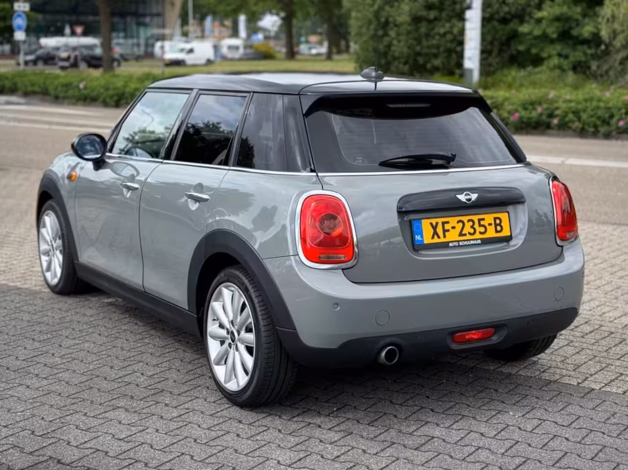 Mini Cooper 1.5 136PK AUTOMAAT NAVI CRUISE
