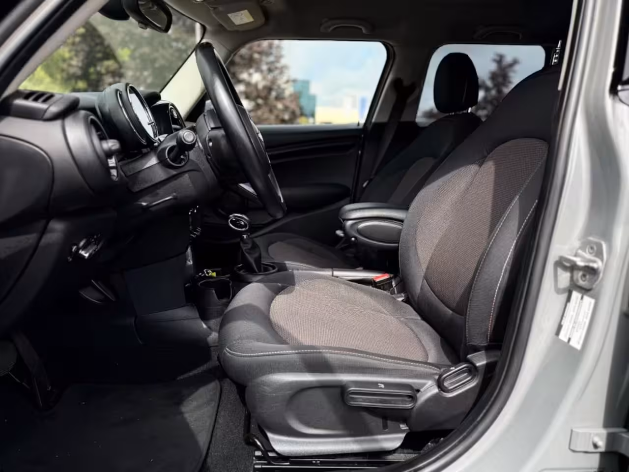 Mini Cooper 1.5 136PK AUTOMAAT NAVI CRUISE