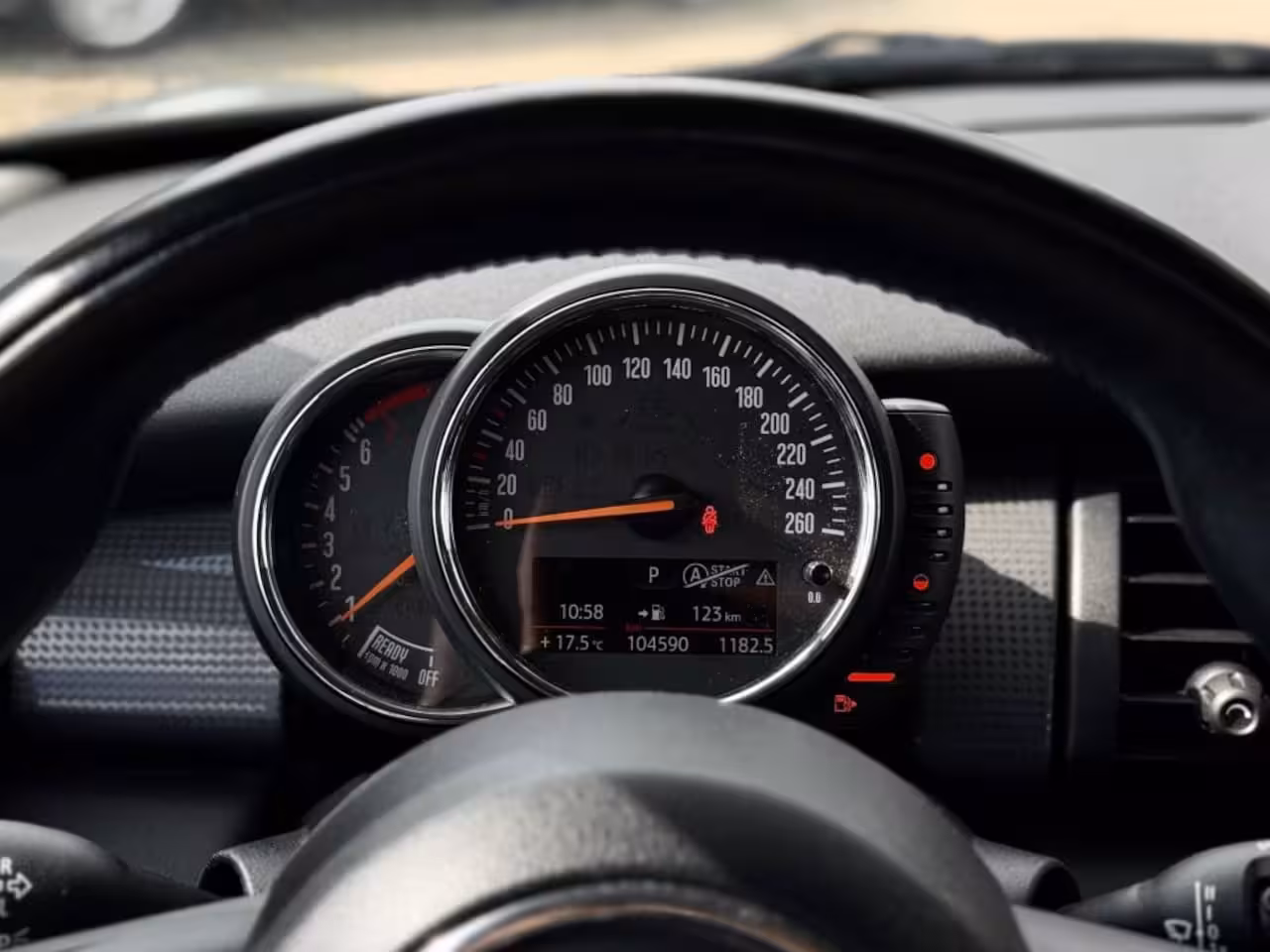 Mini Cooper 1.5 136PK AUTOMAAT NAVI CRUISE