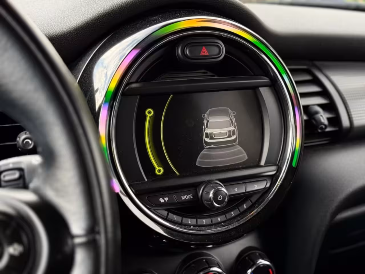 Mini Cooper 1.5 136PK AUTOMAAT NAVI CRUISE