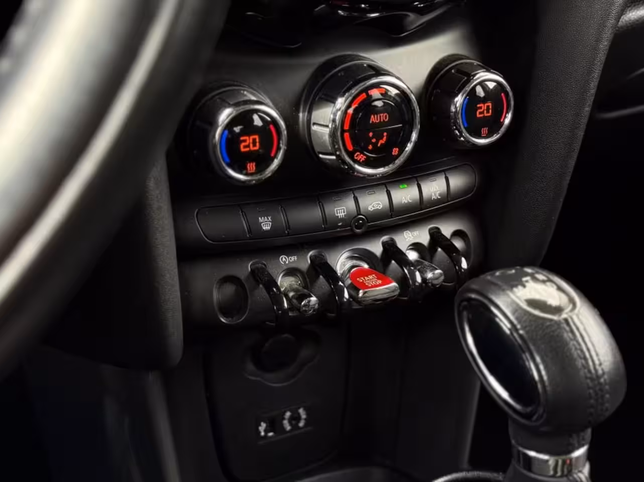 Mini Cooper 1.5 136PK AUTOMAAT NAVI CRUISE