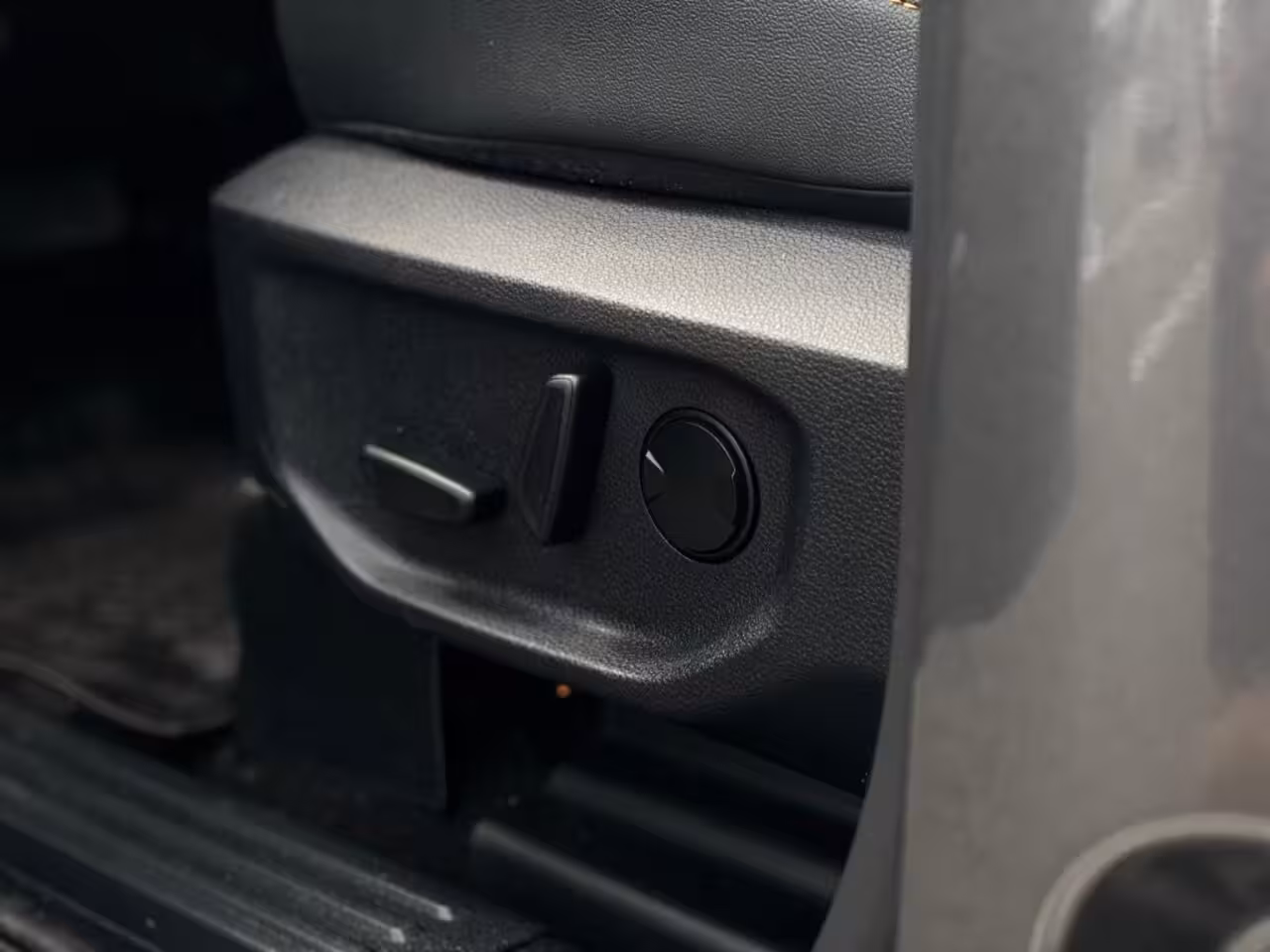 Ford Ranger 3.0 V6 240 PK KEYLESS WILDTRAK ELEKTRISCH ROLLUIK