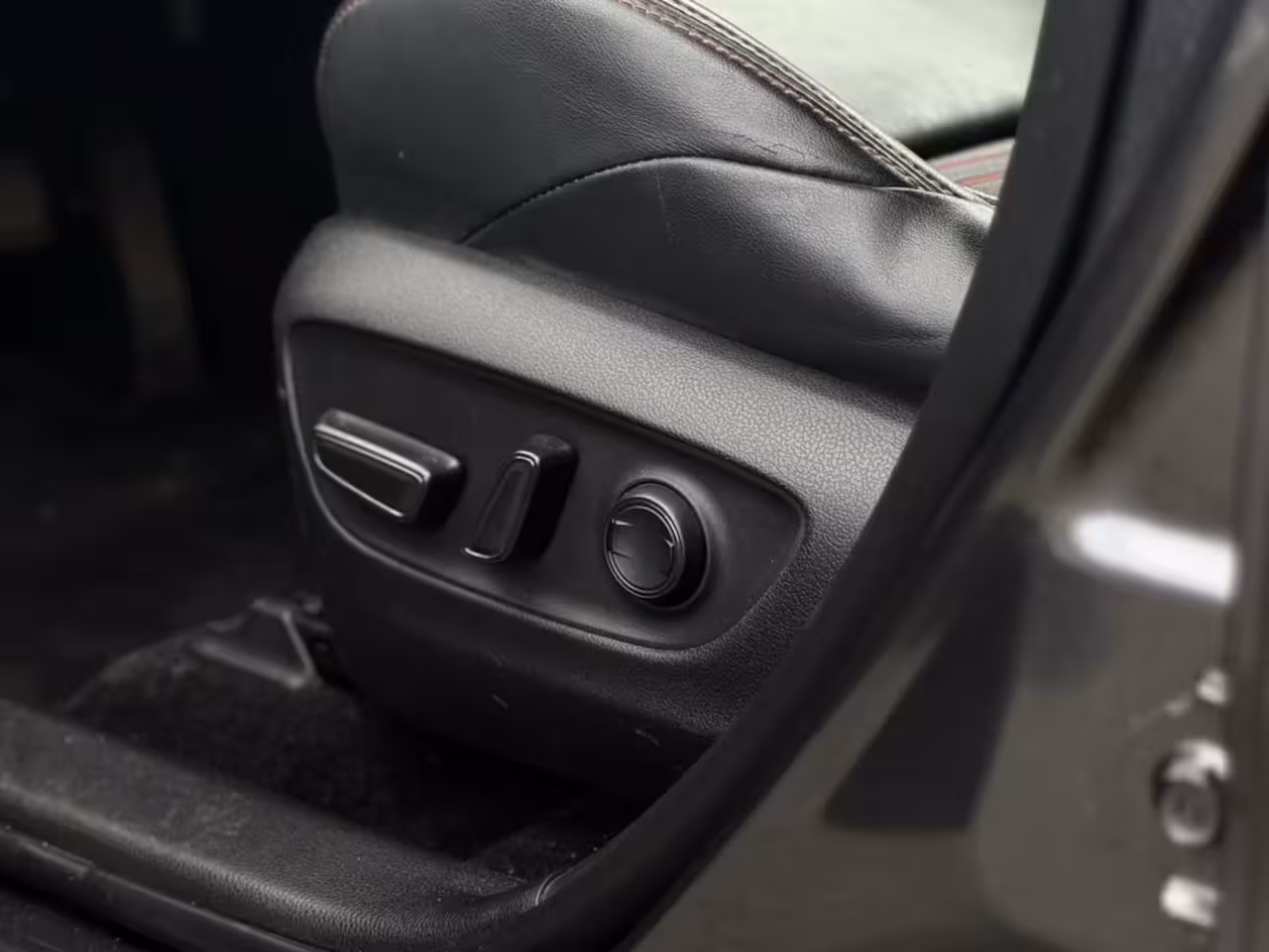 Suzuki Across 2.5 PLUG-IN STYLE TREKHAAK CARPLAY SENSOREN STOEL EN STUURVERWARMING