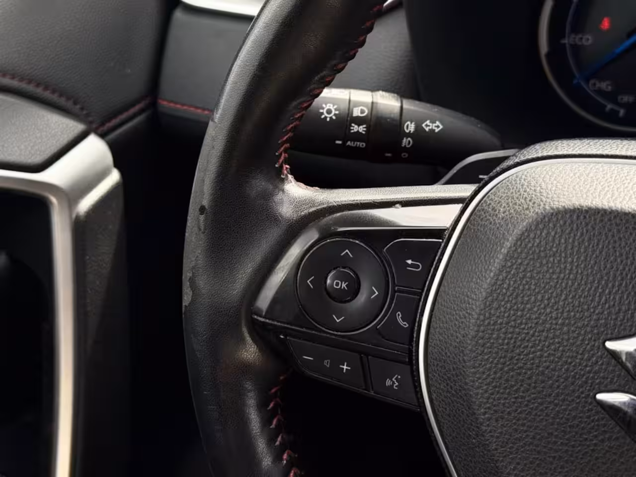 Suzuki Across 2.5 PLUG-IN STYLE TREKHAAK CARPLAY SENSOREN STOEL EN STUURVERWARMING
