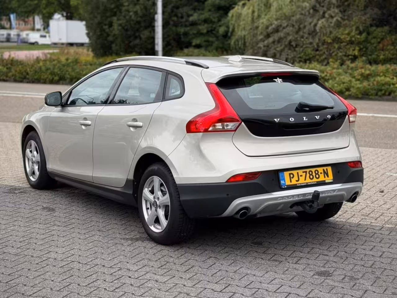 Volvo V40 Cross Country 1.5 T3 A/T TREKHAAK