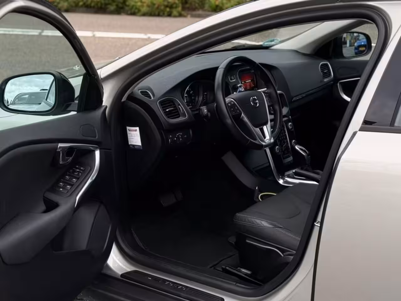 Volvo V40 Cross Country 1.5 T3 A/T TREKHAAK