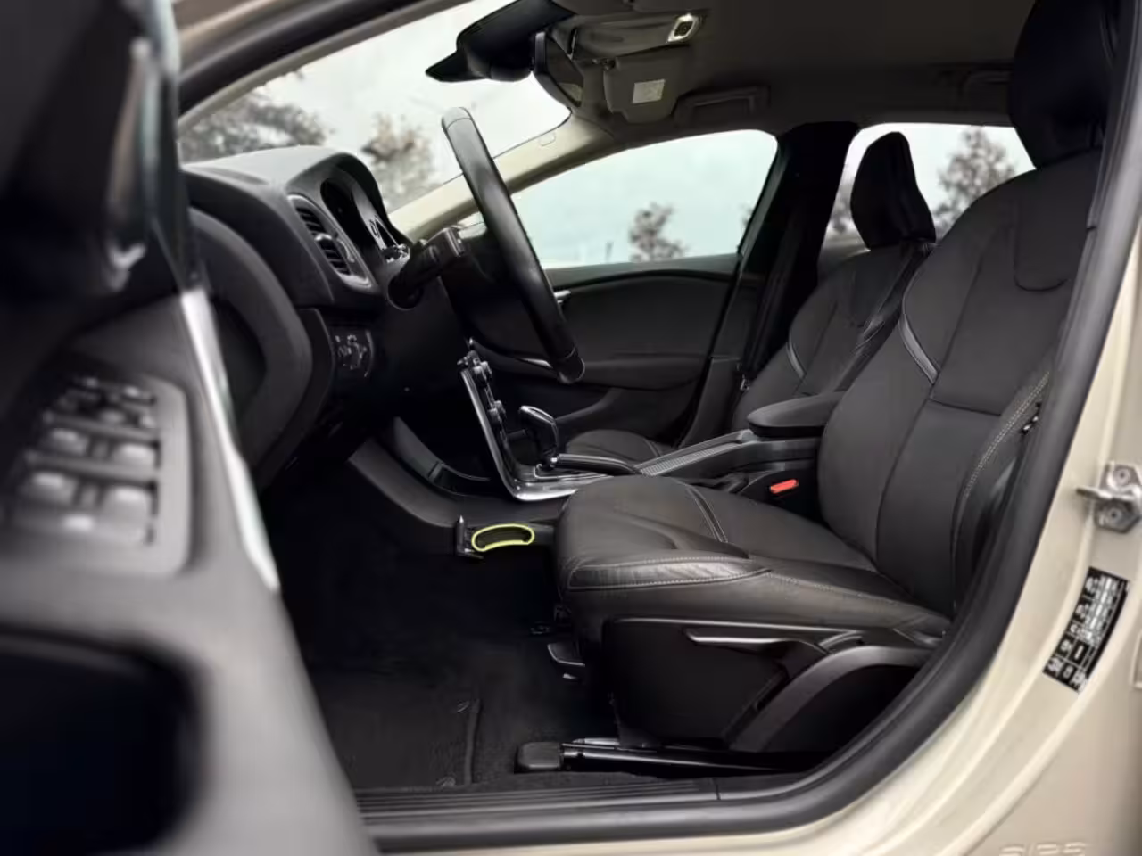 Volvo V40 Cross Country 1.5 T3 A/T TREKHAAK
