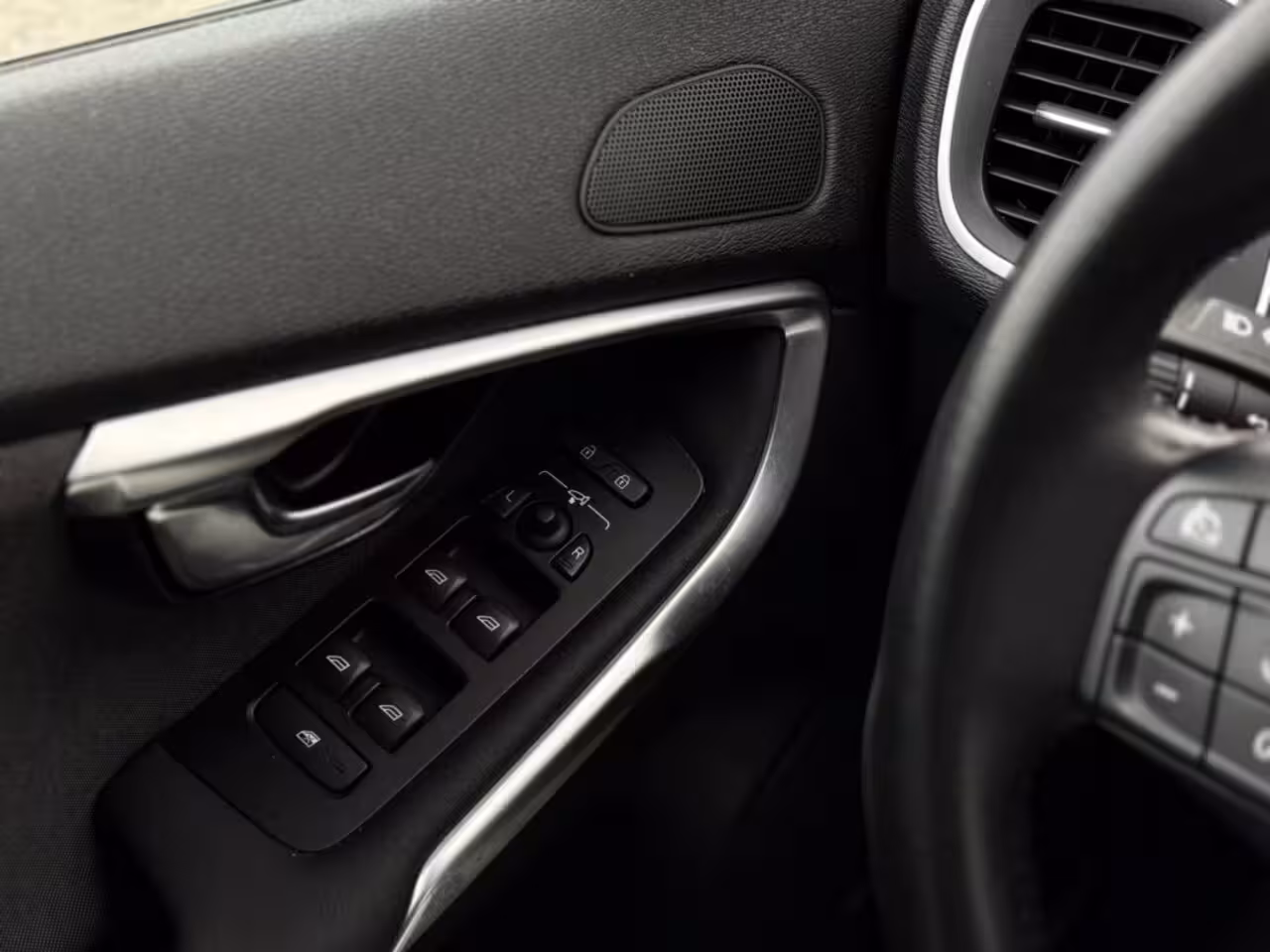 Volvo V40 Cross Country 1.5 T3 A/T TREKHAAK