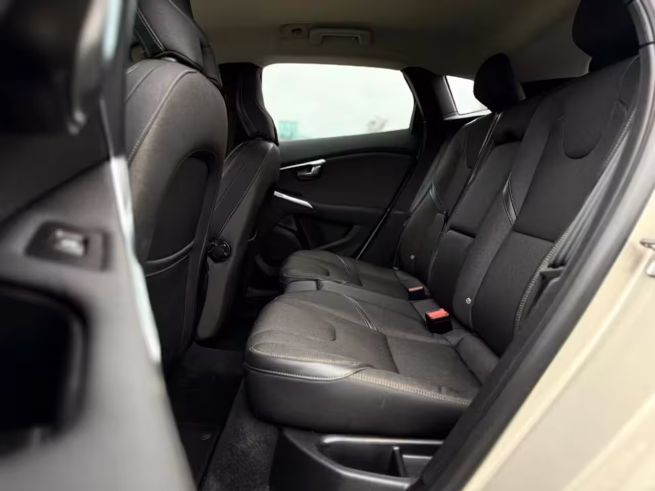 Volvo V40 Cross Country 1.5 T3 A/T TREKHAAK