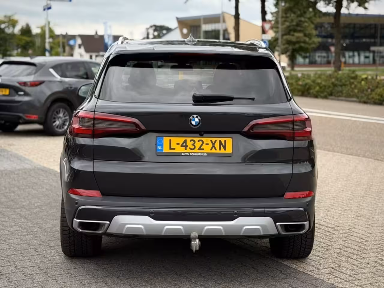BMW X5 XDRIVE45E HIGH EXEC. TREKHAAK ELK. LUCHTVERING SOH 86% CARPLAY STUUR-STOELVERWARMING