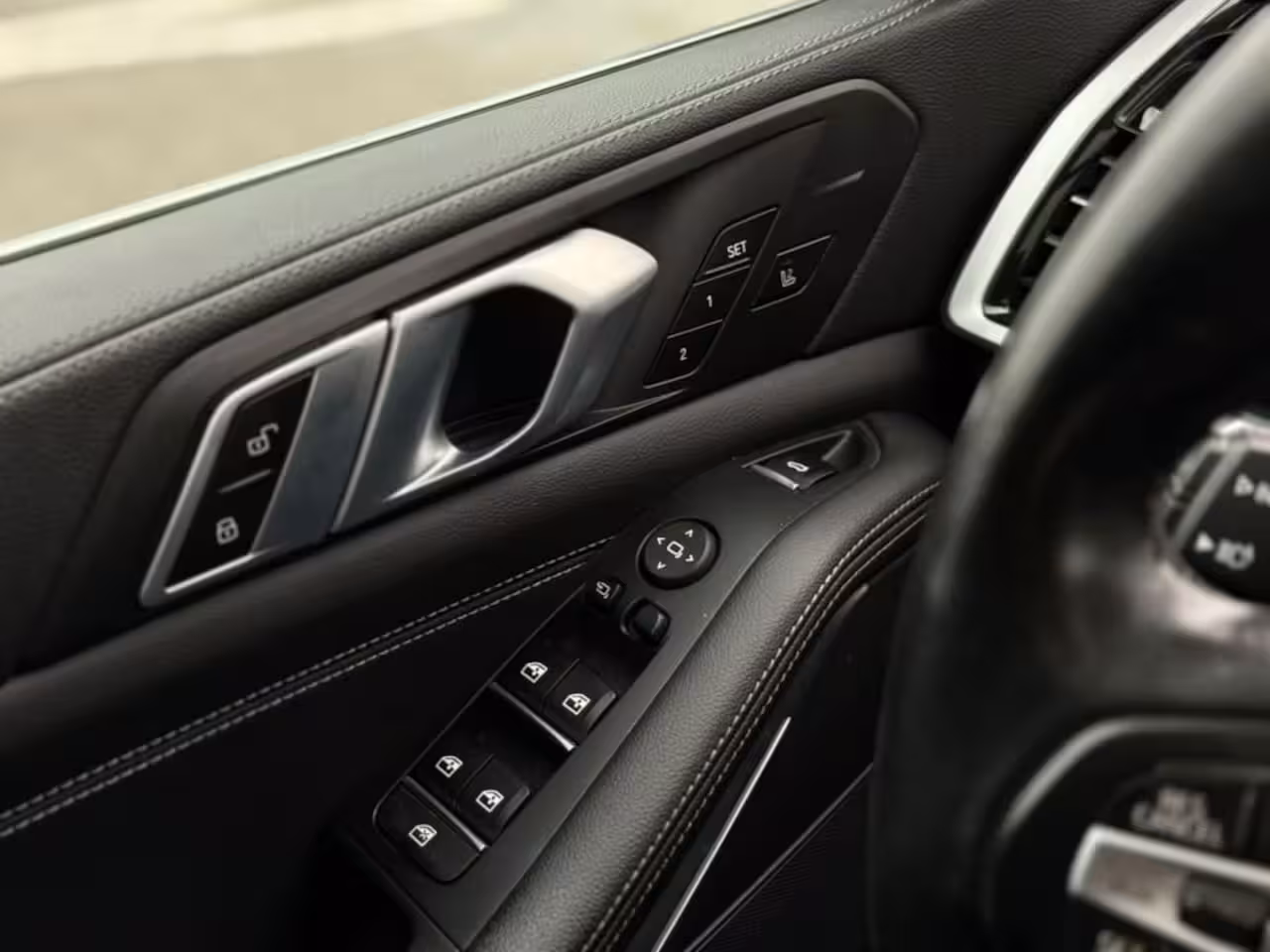 BMW X5 XDRIVE45E HIGH EXEC. TREKHAAK ELK. LUCHTVERING SOH 86% CARPLAY STUUR-STOELVERWARMING