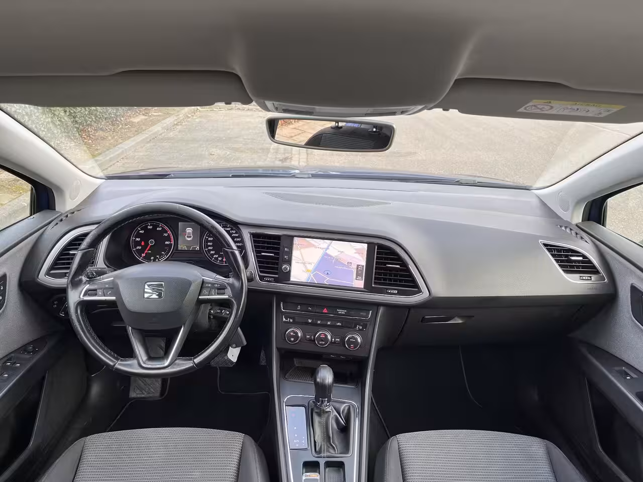 Seat Leon 1.0 TSI Style Business * Carplay * Led * Garantie * Navi