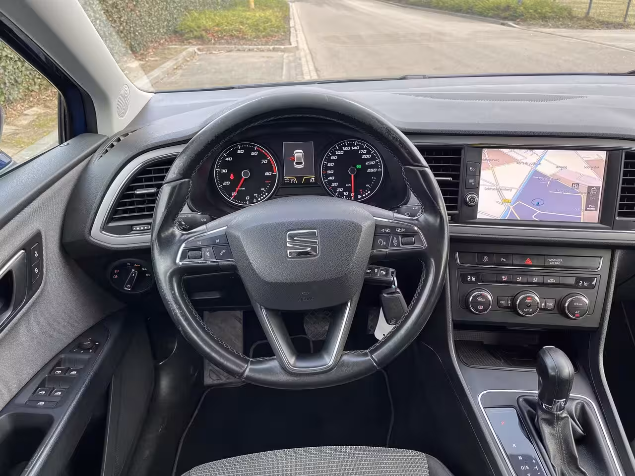 Seat Leon 1.0 TSI Style Business * Carplay * Led * Garantie * Navi
