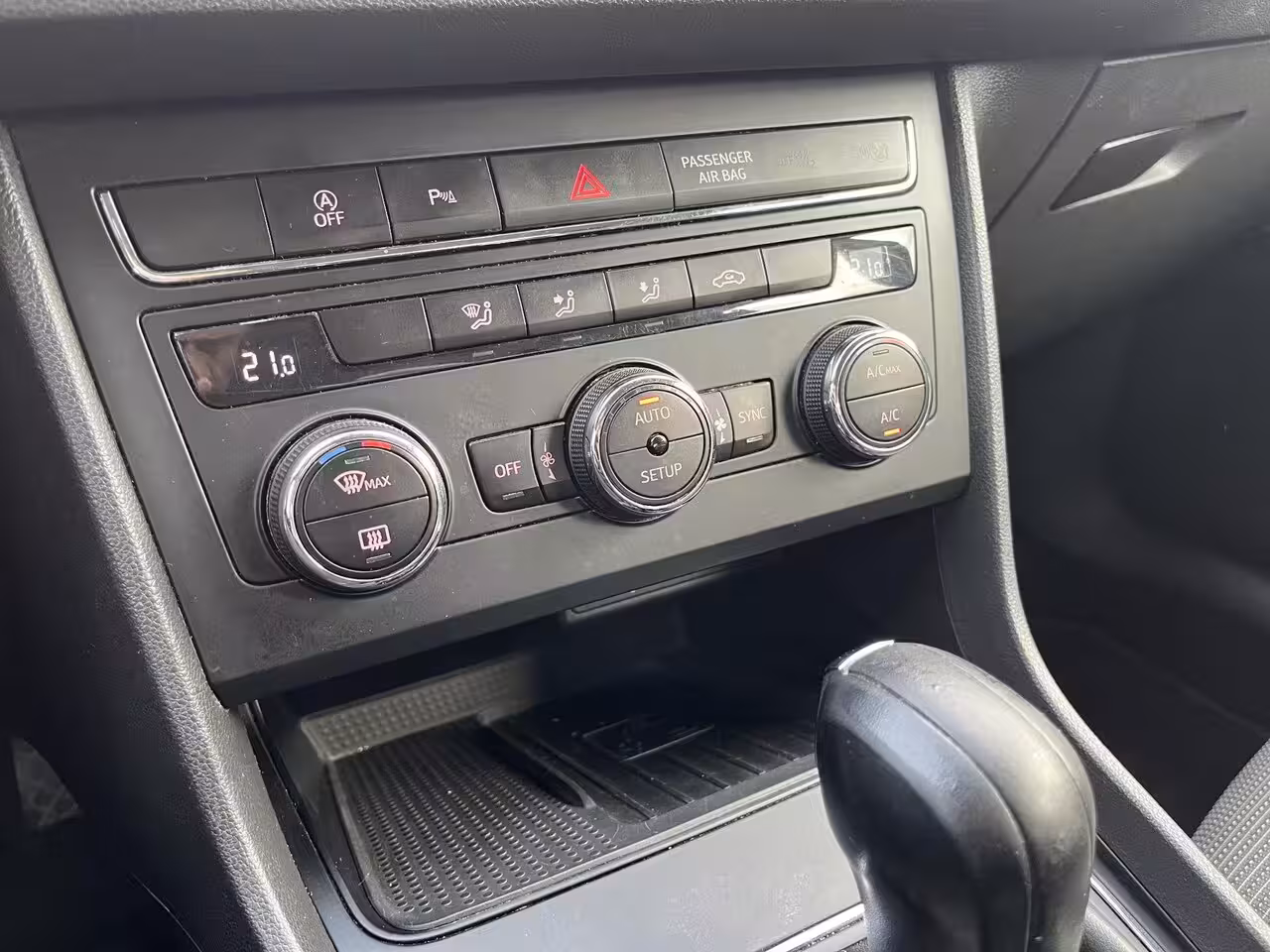 Seat Leon 1.0 TSI Style Business * Carplay * Led * Garantie * Navi
