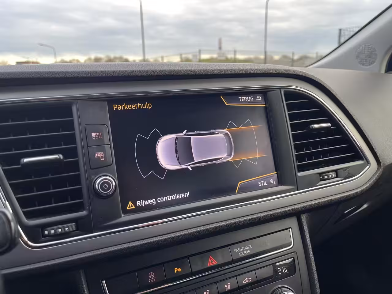 Seat Leon 1.0 TSI Style Business * Carplay * Led * Garantie * Navi