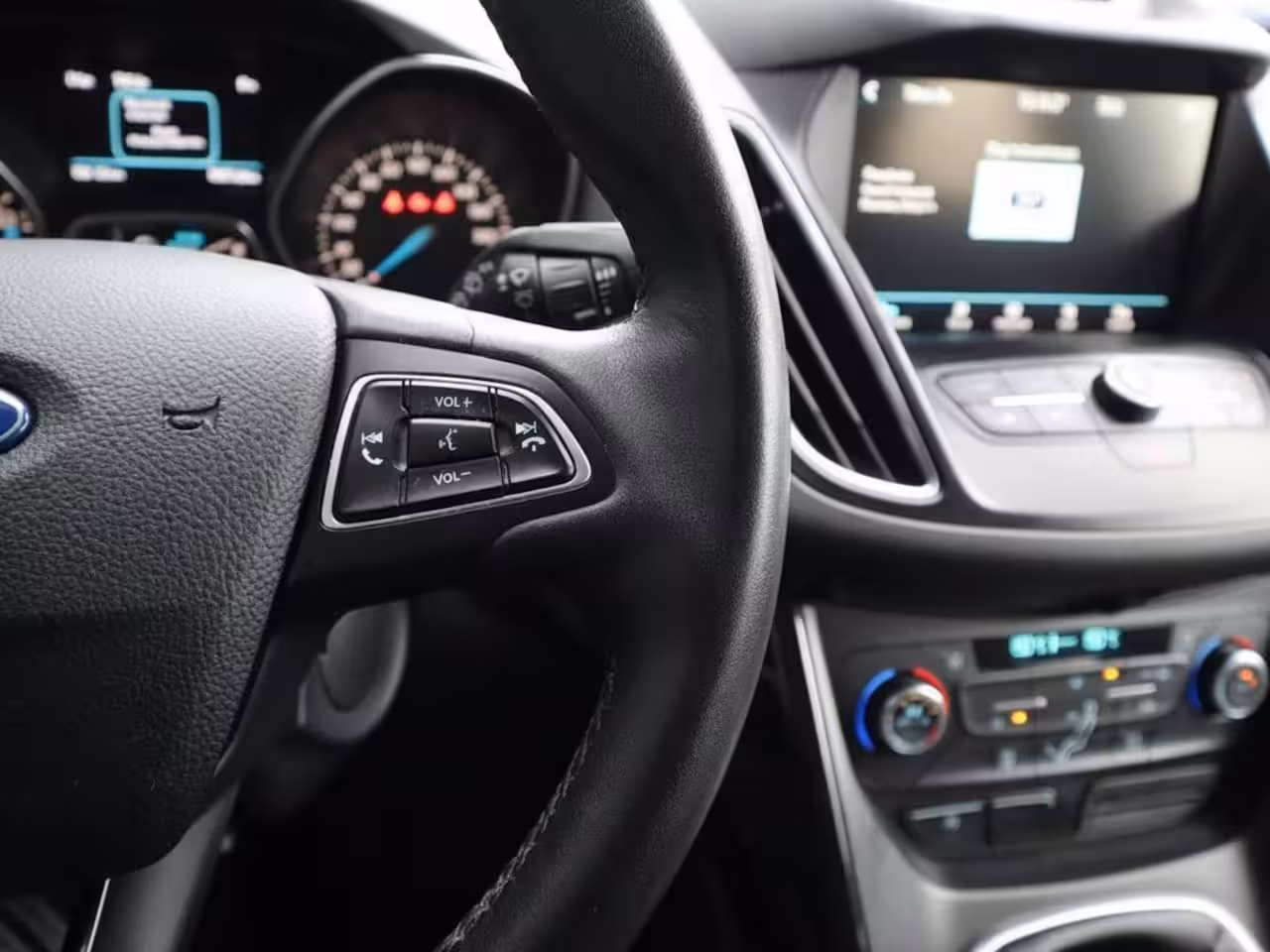 Ford C-Max 1.5 EcoBoost | Dealer ond. | Clima | Cruise | Multimedia | PDC | Trekhaak |