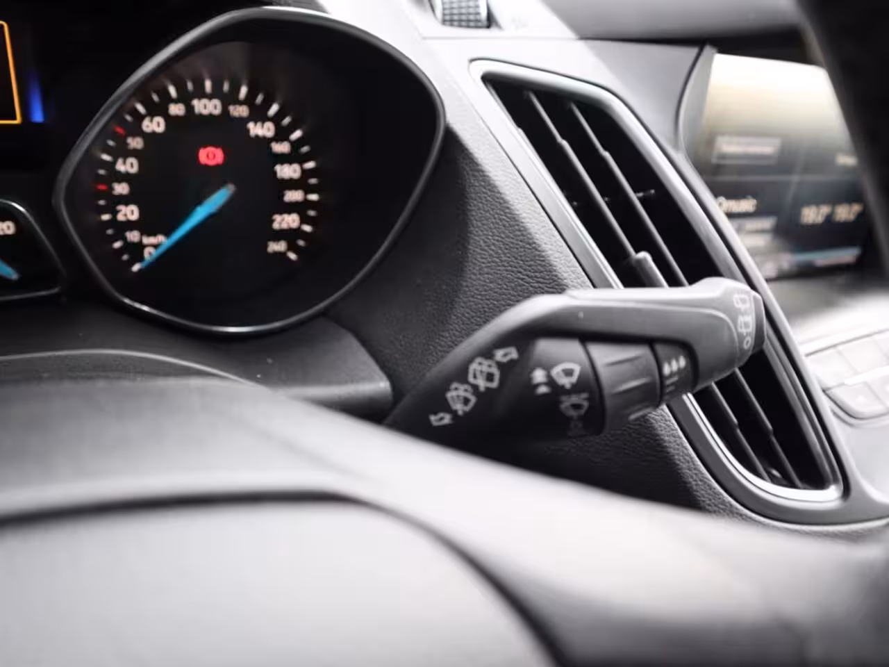 Ford C-Max 1.5 EcoBoost | Dealer ond. | Clima | Cruise | Multimedia | PDC | Trekhaak |