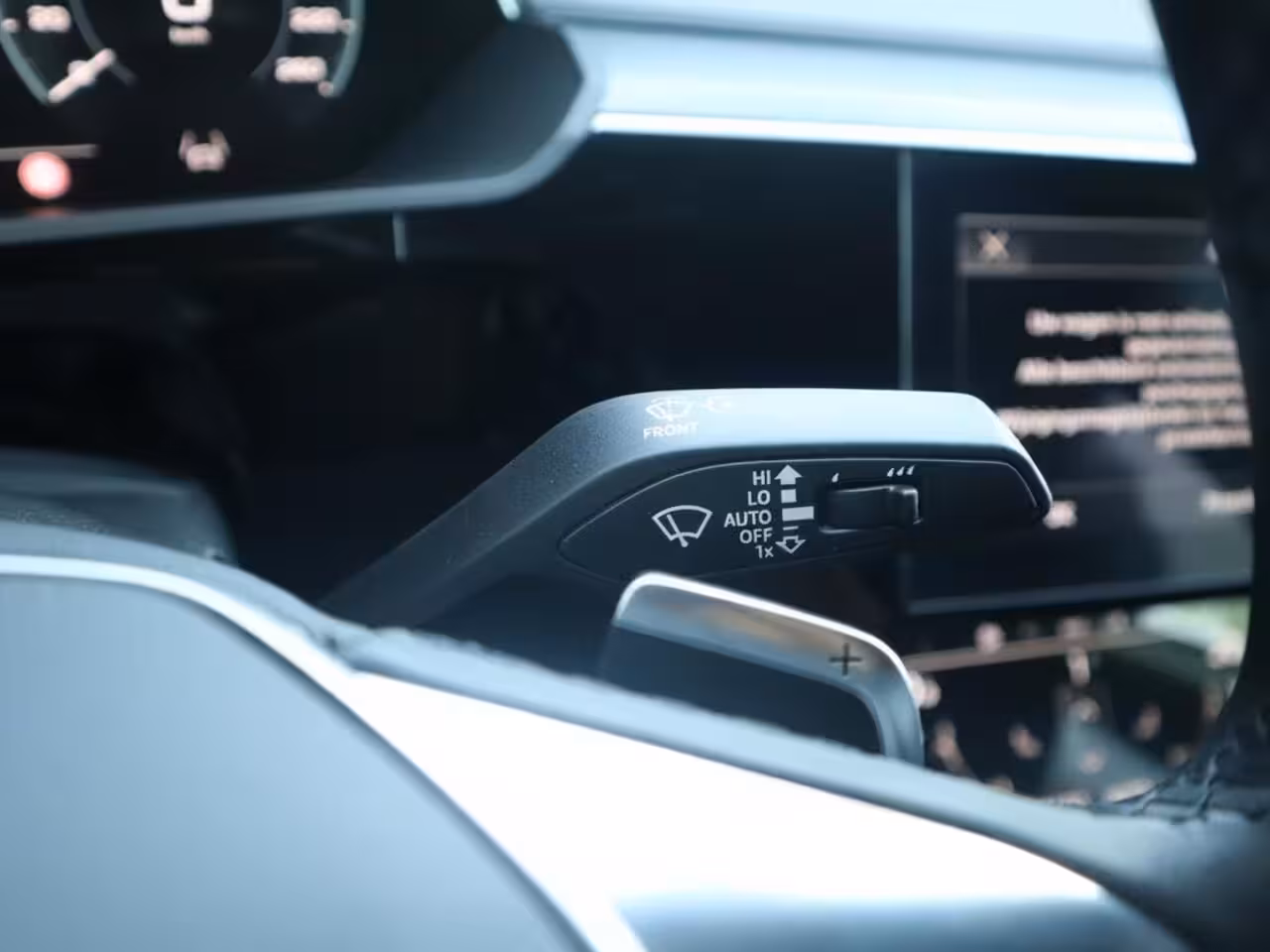 Audi e-tron Sportback 55 quattro Business edition 95 kWh | Clima | Cruise | Multimedia/Navi | Suur/-stoelverwarm