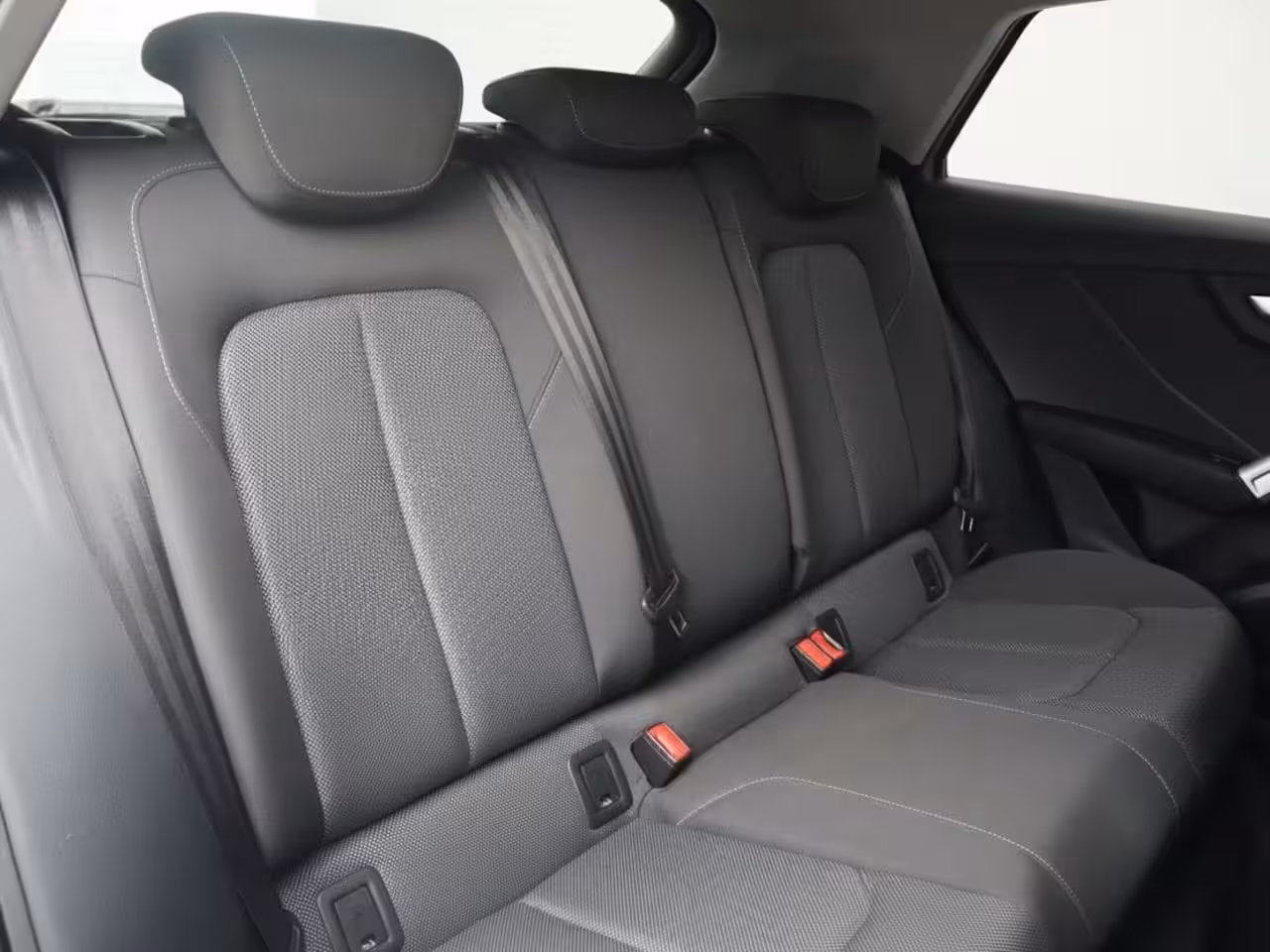 Audi Q2 30 TFSI Design Pro Line Plus | Clima | Cruise | Multimedia/Navi | Stoelverwarming | PDC |