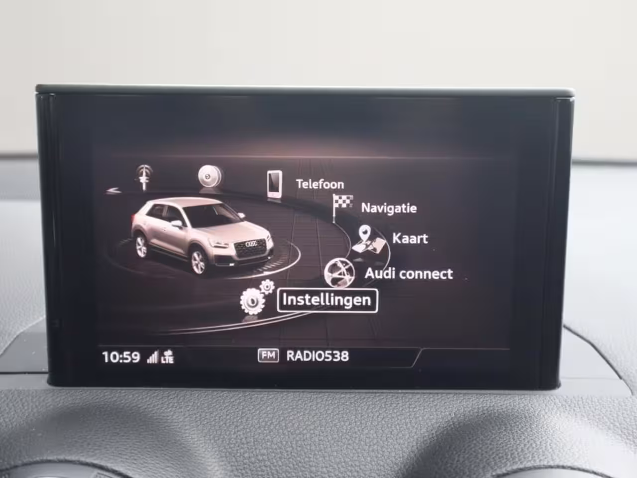 Audi Q2 30 TFSI Design Pro Line Plus | Clima | Cruise | Multimedia/Navi | Stoelverwarming | PDC |