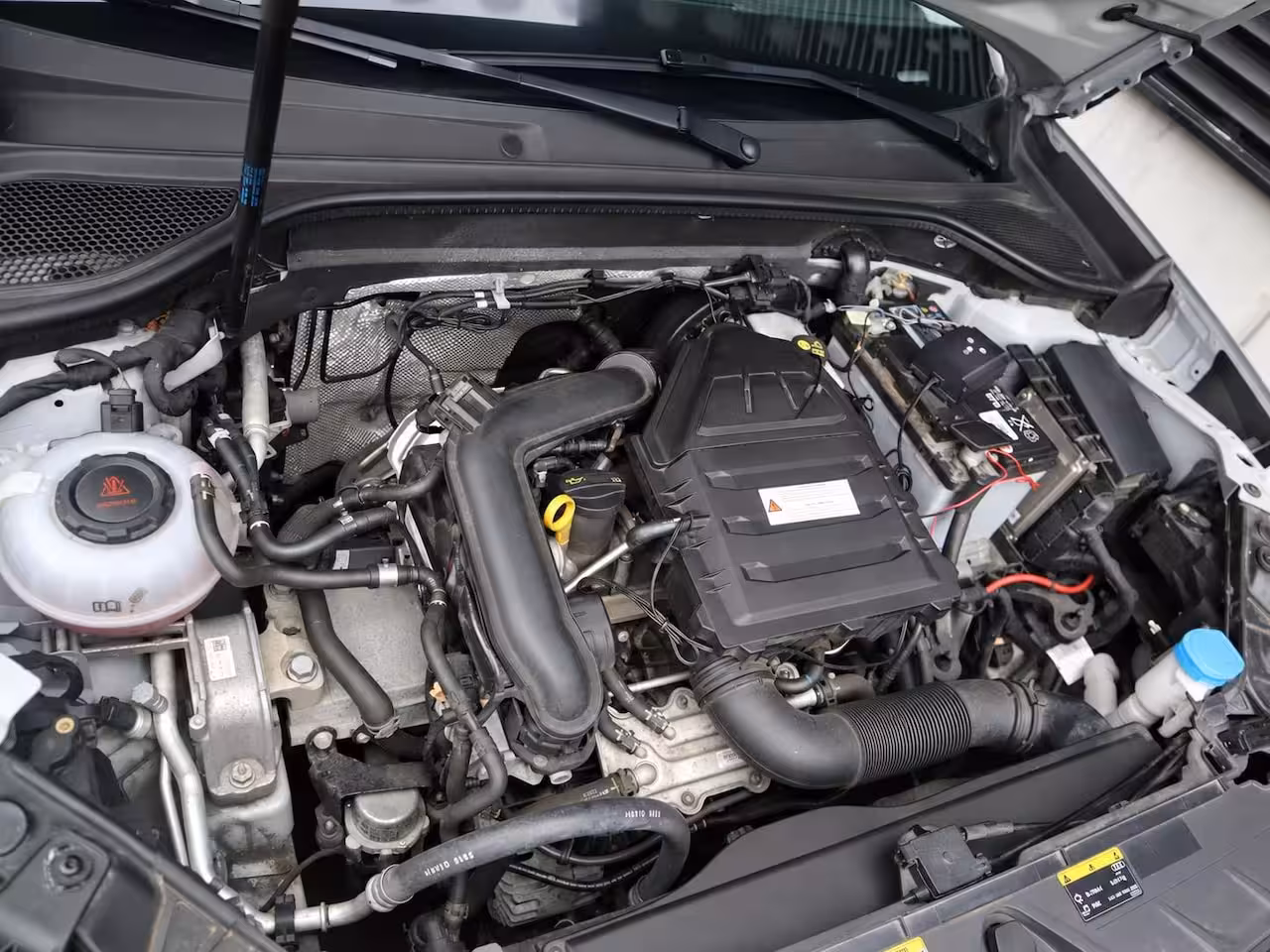 Audi Q2 30 TFSI Design Pro Line Plus | Clima | Cruise | Multimedia/Navi | Stoelverwarming | PDC |